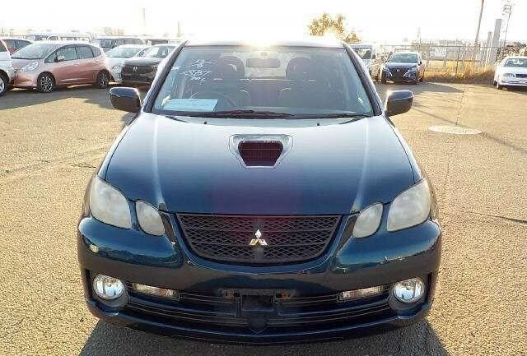 MITSUBISHI AIRTREK