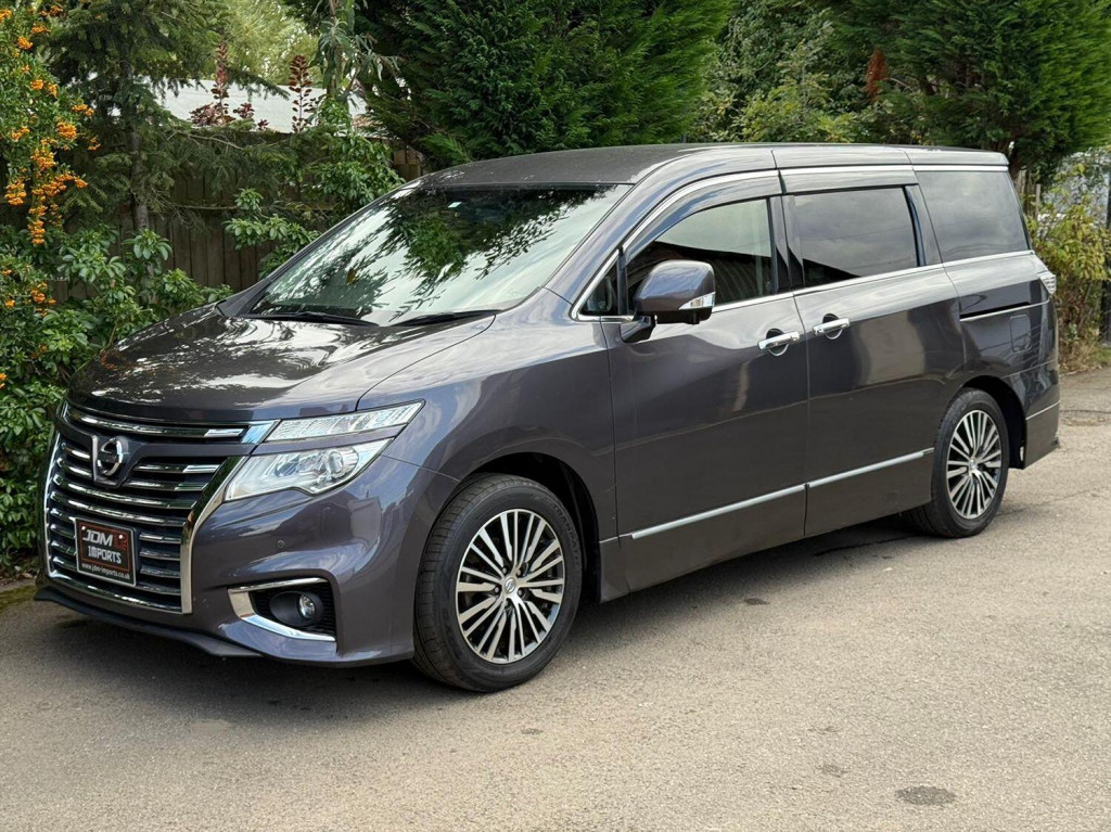 NISSAN ELGRAND