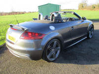 AUDI TT