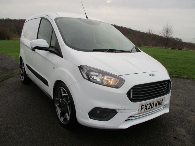 FORD TRANSIT COURIER
