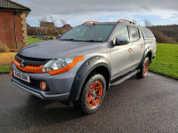 MITSUBISHI L200