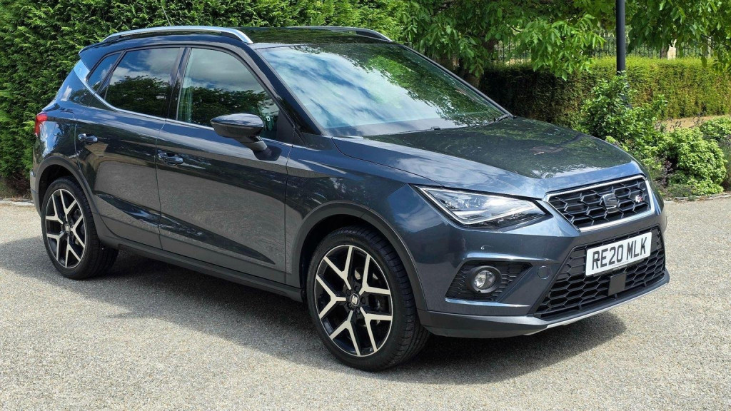 SEAT ARONA