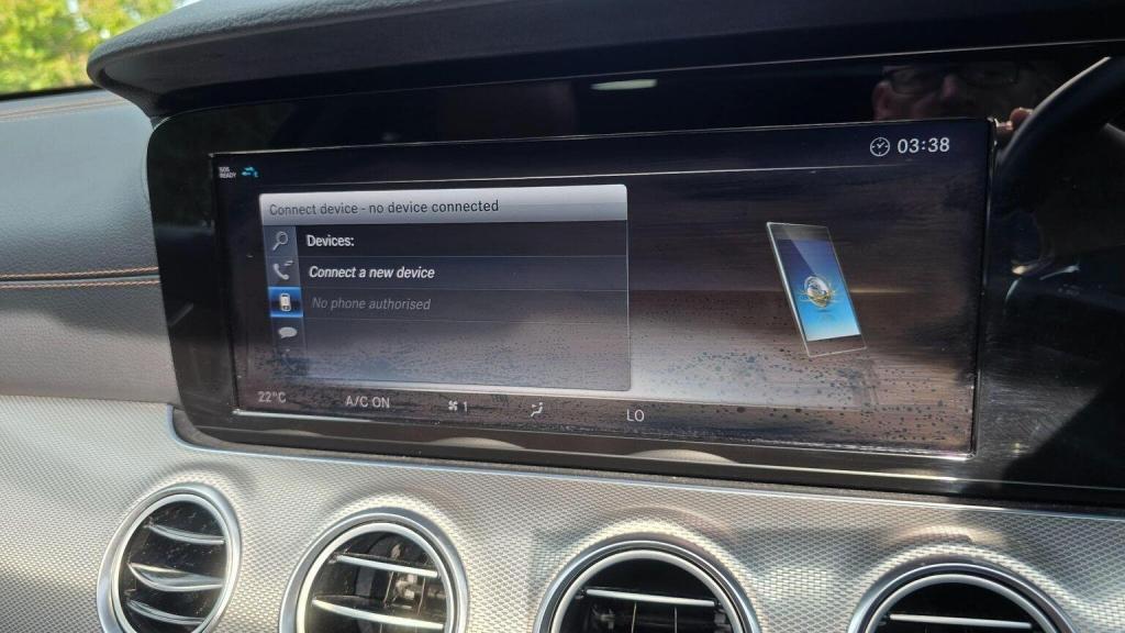 MERCEDES-BENZ E CLASS