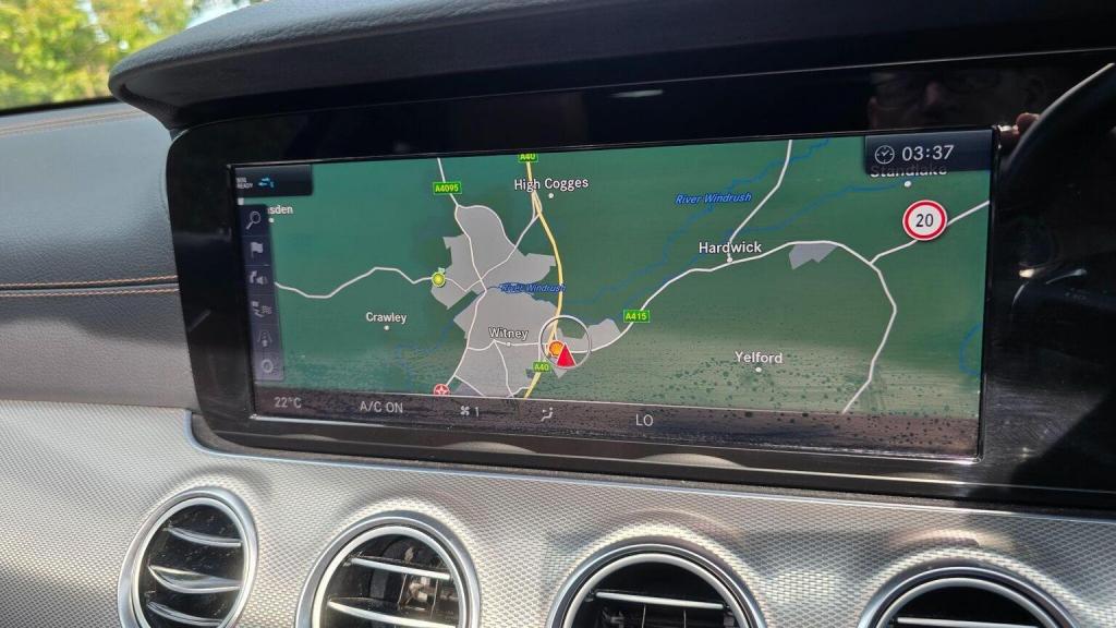 MERCEDES-BENZ E CLASS