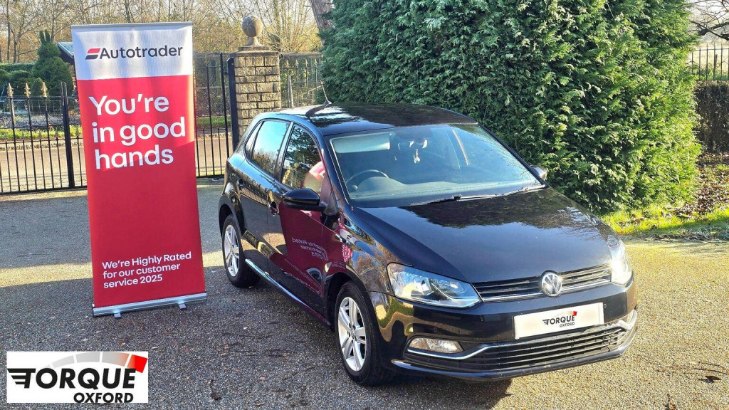 2017 VOLKSWAGEN POLO