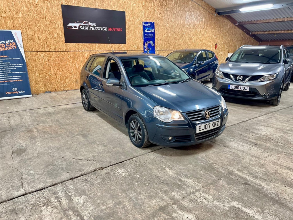 VOLKSWAGEN POLO 1.4 S 5dr