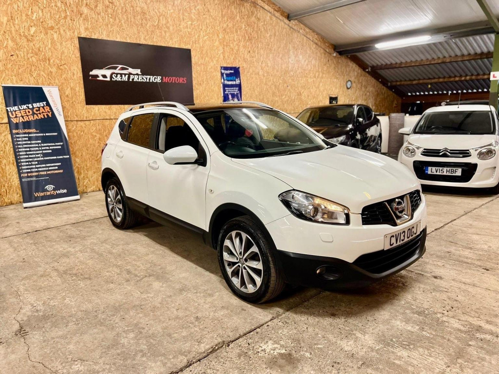 NISSAN QASHQAI 1.6 Tekna CVT 2WD Euro 5 5dr (AVM)