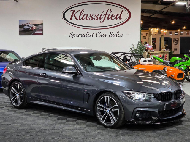 BMW 4 SERIES
