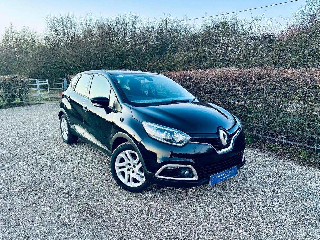 View RENAULT CAPTUR 0.9 Dynamique MediaNav TCe 90 Stop & Start