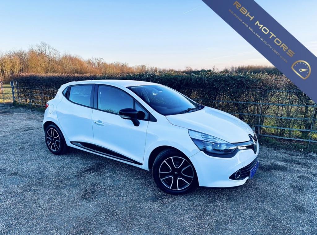 View RENAULT CLIO 0.9 Dynamique MediaNav TCe 90 Stop & Start