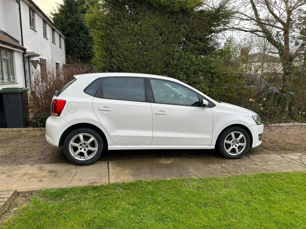 View VOLKSWAGEN POLO 1.2 Moda 