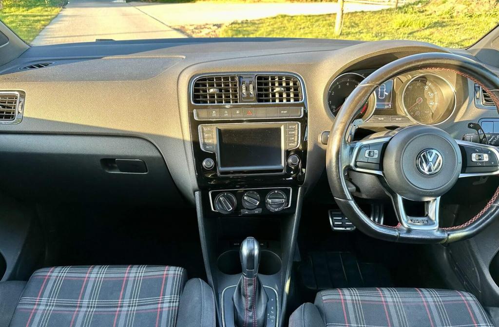 View VOLKSWAGEN POLO 1.8 TSI BlueMotion Tech GTI DSG Euro 6 (s/s) 5dr