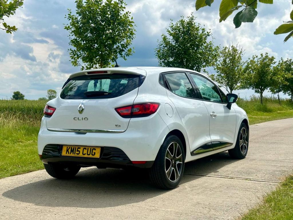 View RENAULT CLIO 0.9 TCe Dynamique MediaNav Euro 5 (s/s) 5dr
