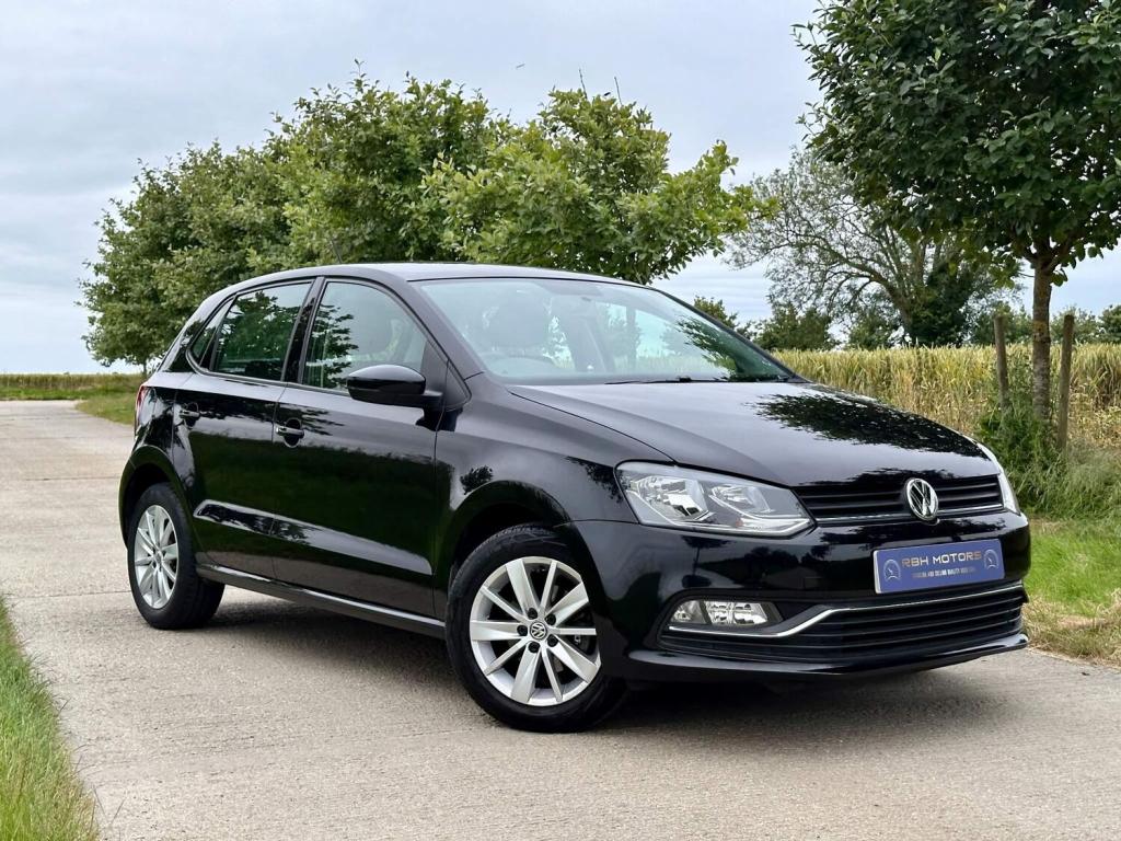 View VOLKSWAGEN POLO 1.0 BlueMotion Tech SE Euro 6 (s/s) 5dr