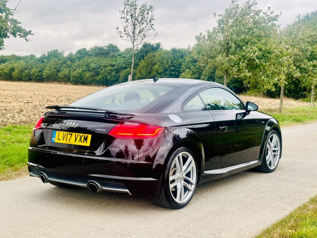 View AUDI TT 2.0 TFSI S line S Tronic quattro Euro 6 (s/s) 3dr