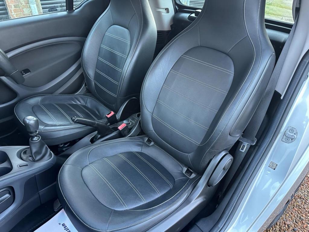 View SMART FORTWO 0.9T Prime (Premium) Euro 6 (s/s) 2dr