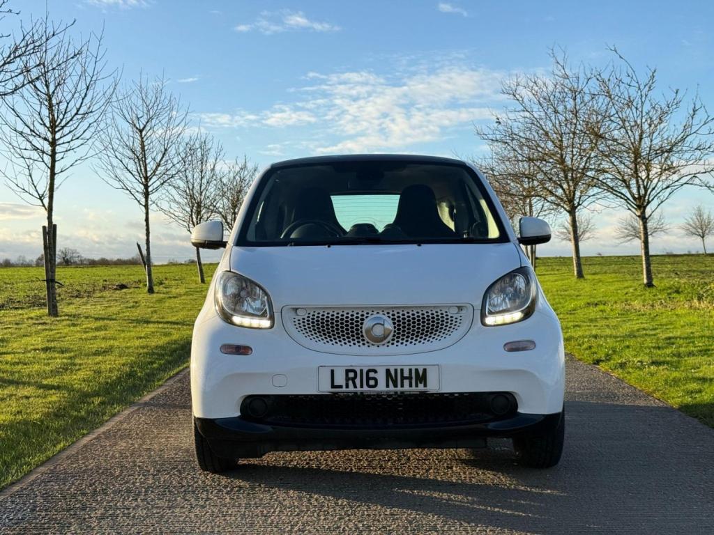 View SMART FORTWO 1.0 Passion Twinamic Euro 6 (s/s) 2dr