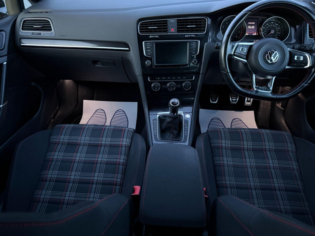 View VOLKSWAGEN GOLF 2.0 TSI BlueMotion Tech GTI Euro 6 (s/s) 5dr