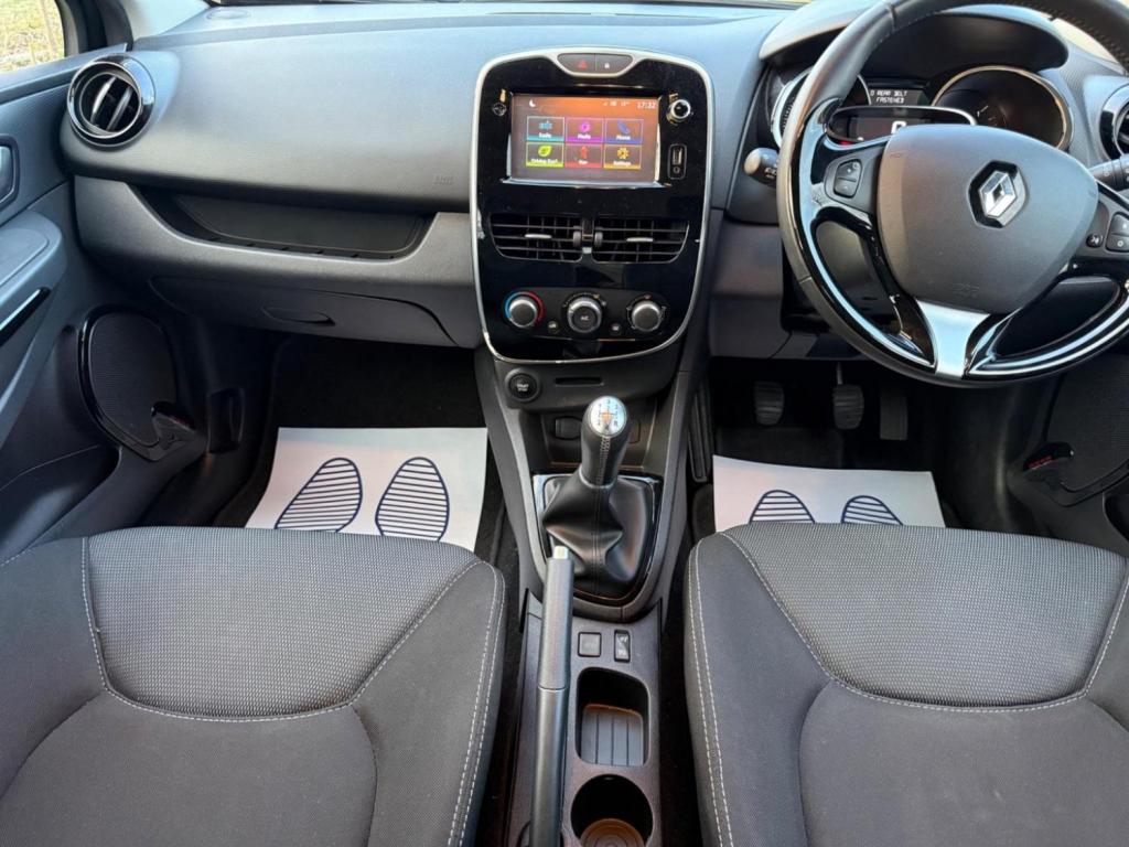 View RENAULT CLIO 0.9 TCe Dynamique Nav Euro 6 (s/s) 5dr