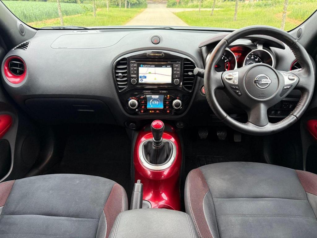 View NISSAN JUKE 1.2 DIG-T N-Connecta Euro 6 (s/s) 5dr