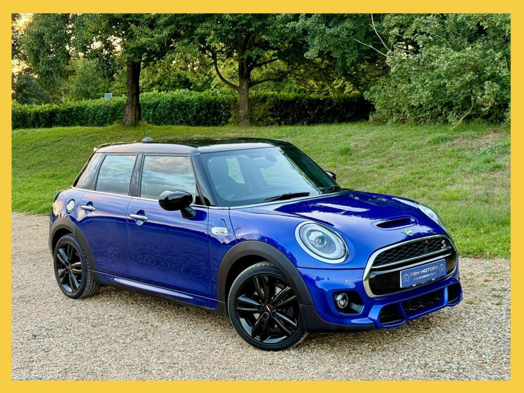 View MINI HATCH 2.0 Cooper S Sport Euro 6 (s/s) 5dr