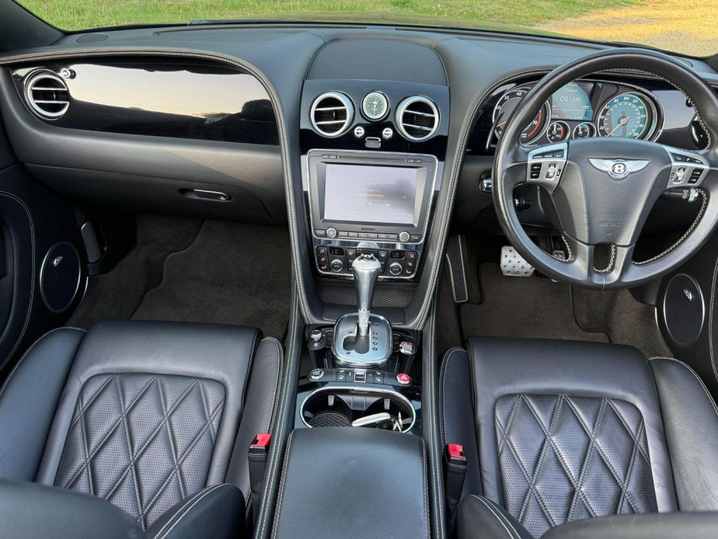 View BENTLEY CONTINENTAL 4.0 V8 GTC S Auto 4WD Euro 5 2dr