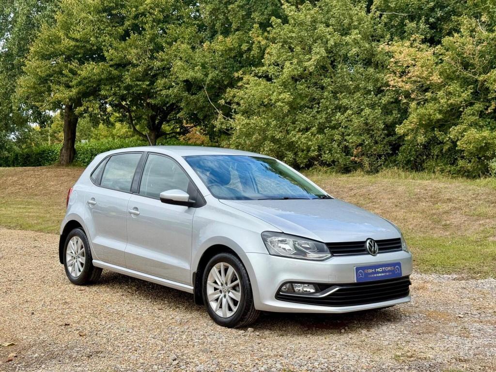 View VOLKSWAGEN POLO 1.0 BlueMotion Tech SE Euro 6 (s/s) 5dr
