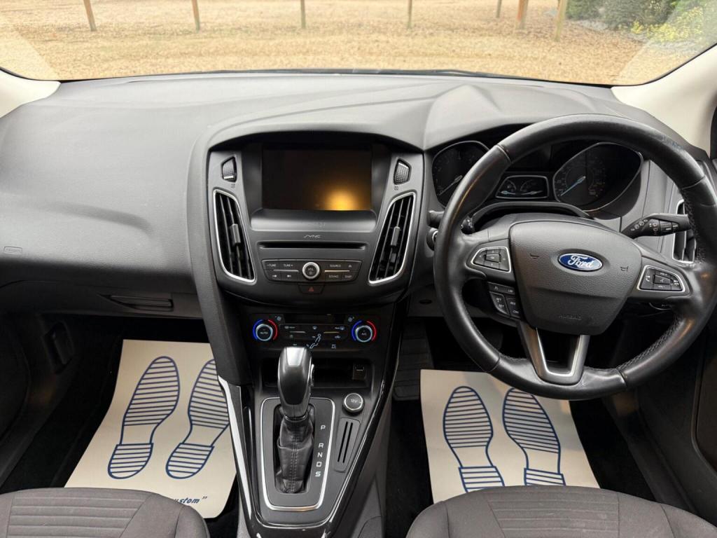 View FORD FOCUS 1.6 Titanium Powershift Euro 6 5dr