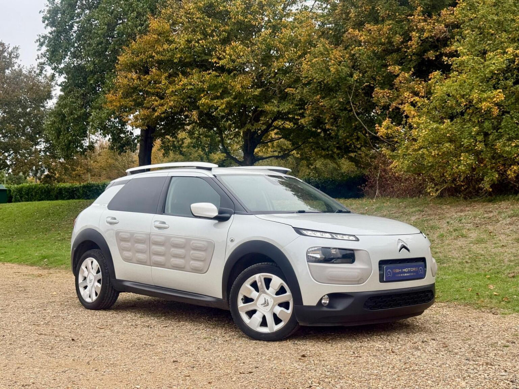 View CITROEN C4 CACTUS 1.2 PureTech W Euro 6 (s/s) 5dr