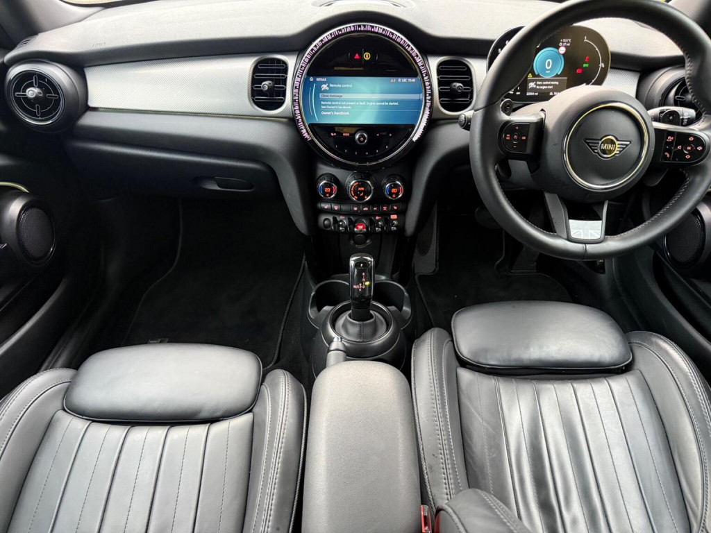 View MINI HATCH 2.0 Cooper S Exclusive Steptronic Euro 6 (s/s) 3dr