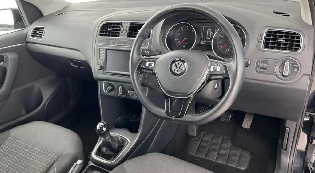 View VOLKSWAGEN POLO 1.0 BlueMotion Tech SE Euro 6 (s/s) 3dr