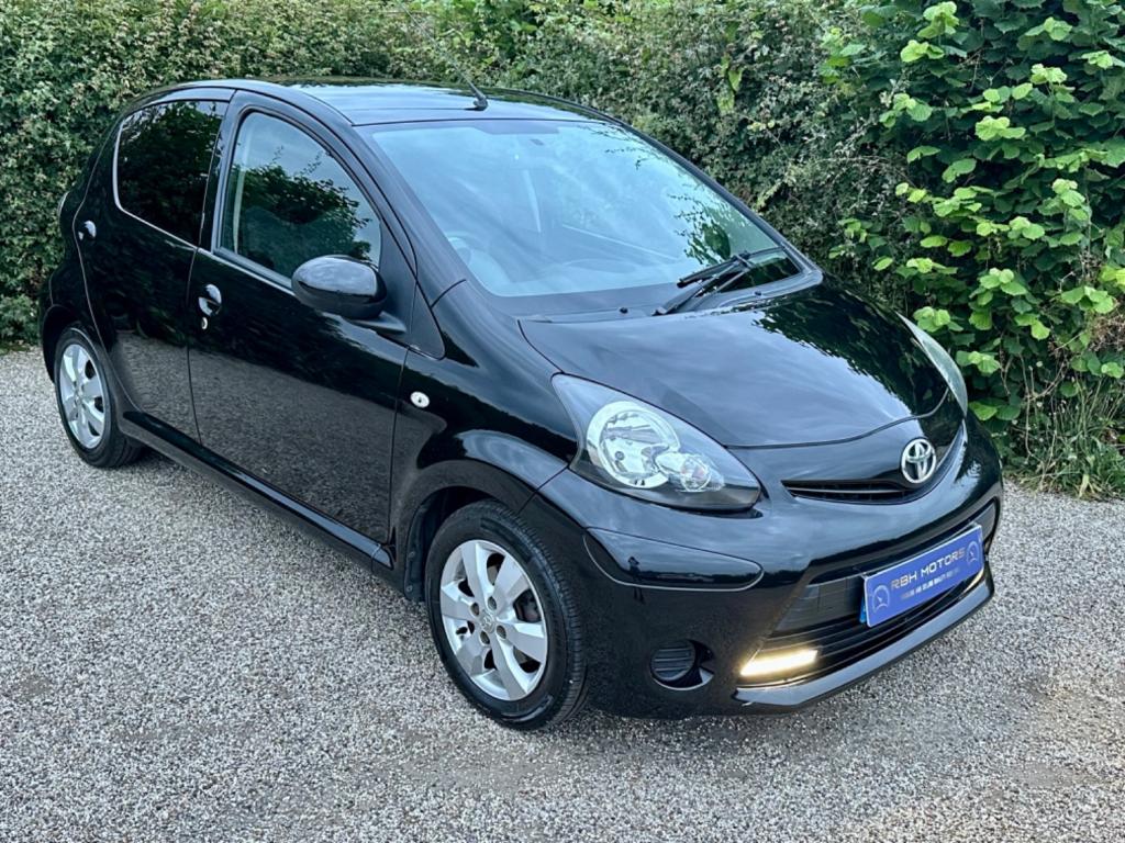 View TOYOTA AYGO VVT-I MOVE WITH STYLE
