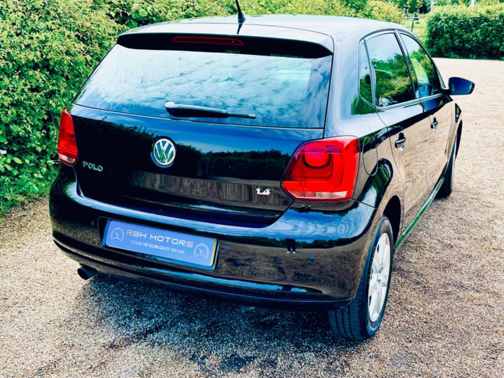 View VOLKSWAGEN POLO MATCH DSG