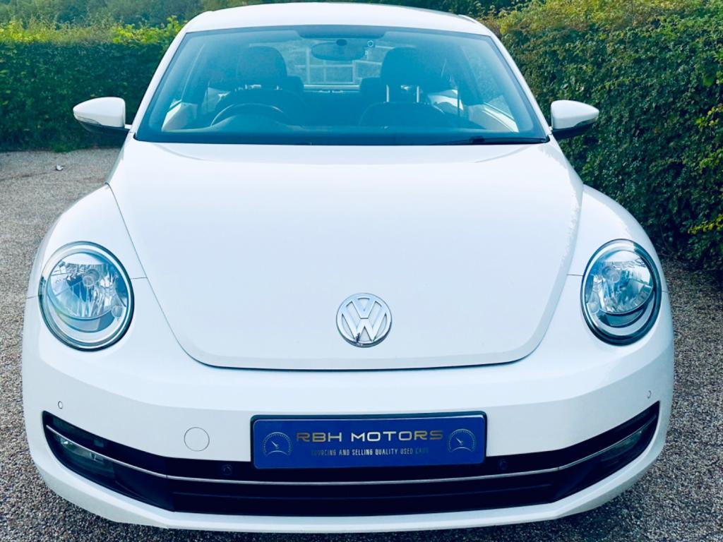 View VOLKSWAGEN BEETLE DESIGN TSI DSG