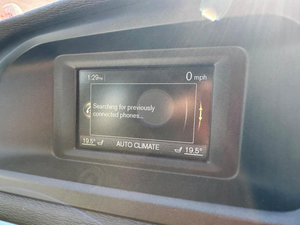 VOLVO V40 CROSS COUNTRY