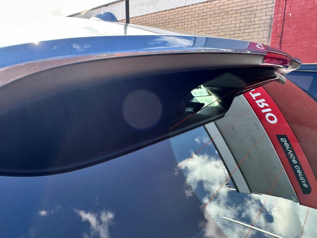 VOLVO V40 CROSS COUNTRY