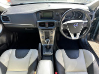 VOLVO V40 CROSS COUNTRY