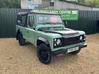 LAND ROVER DEFENDER 110