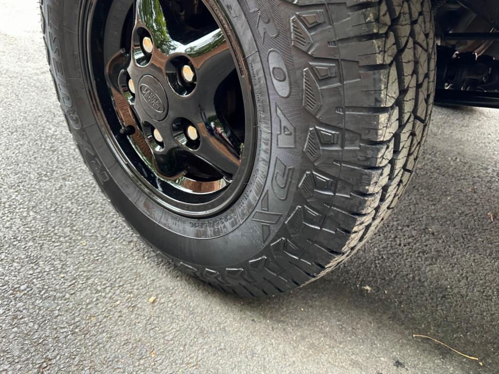 LAND ROVER DEFENDER 110