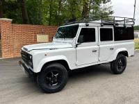 LAND ROVER DEFENDER 110