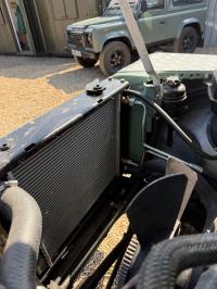 LAND ROVER DEFENDER 110