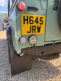 LAND ROVER DEFENDER 110