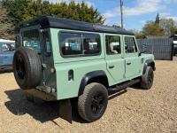 LAND ROVER DEFENDER 110