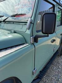 LAND ROVER DEFENDER 110