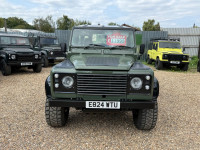 LAND ROVER DEFENDER 90