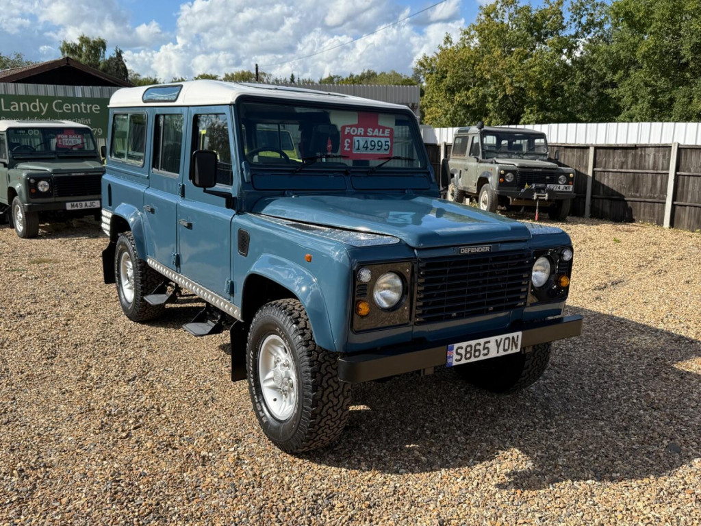LAND ROVER DEFENDER 110