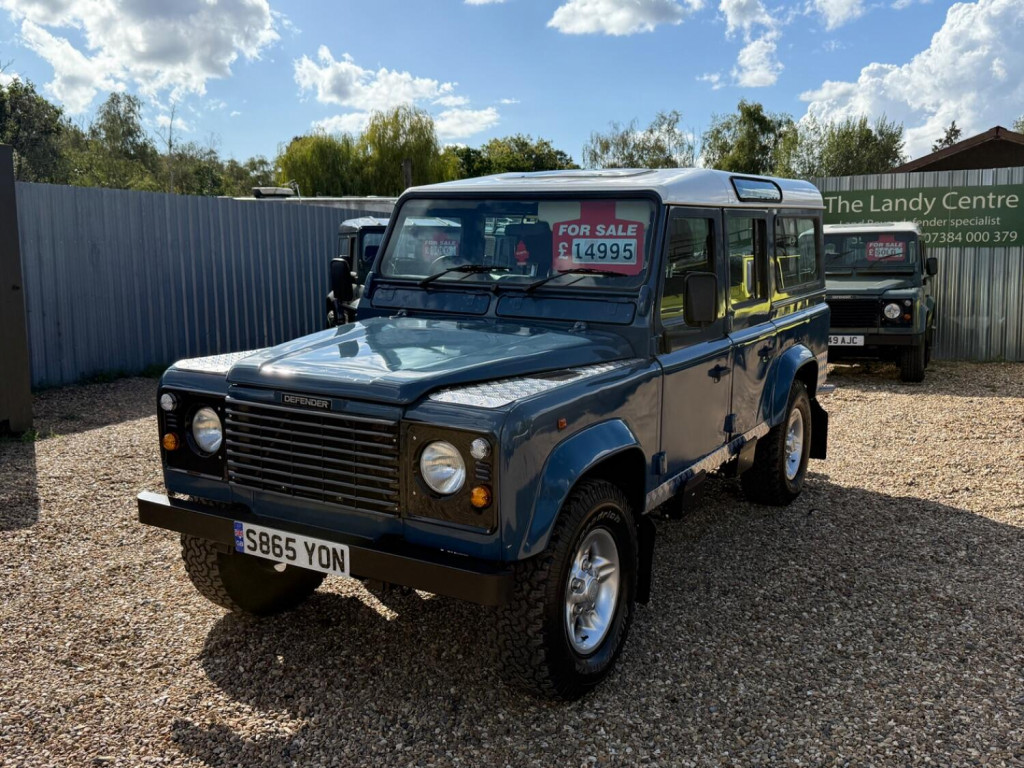 LAND ROVER DEFENDER 110
