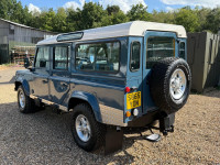 LAND ROVER DEFENDER 110