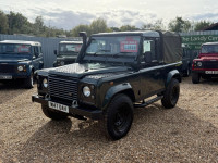 LAND ROVER DEFENDER 90