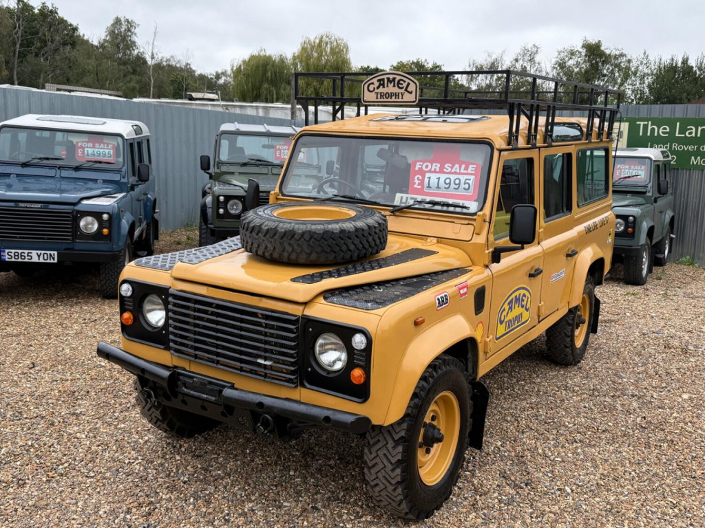 LAND ROVER DEFENDER 110
